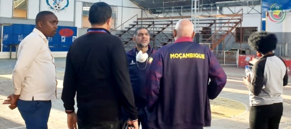 Presidente da FMF visita Estrela Vermelha da Beira
